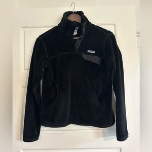 Women’s Patagonia fleece pullover - size S